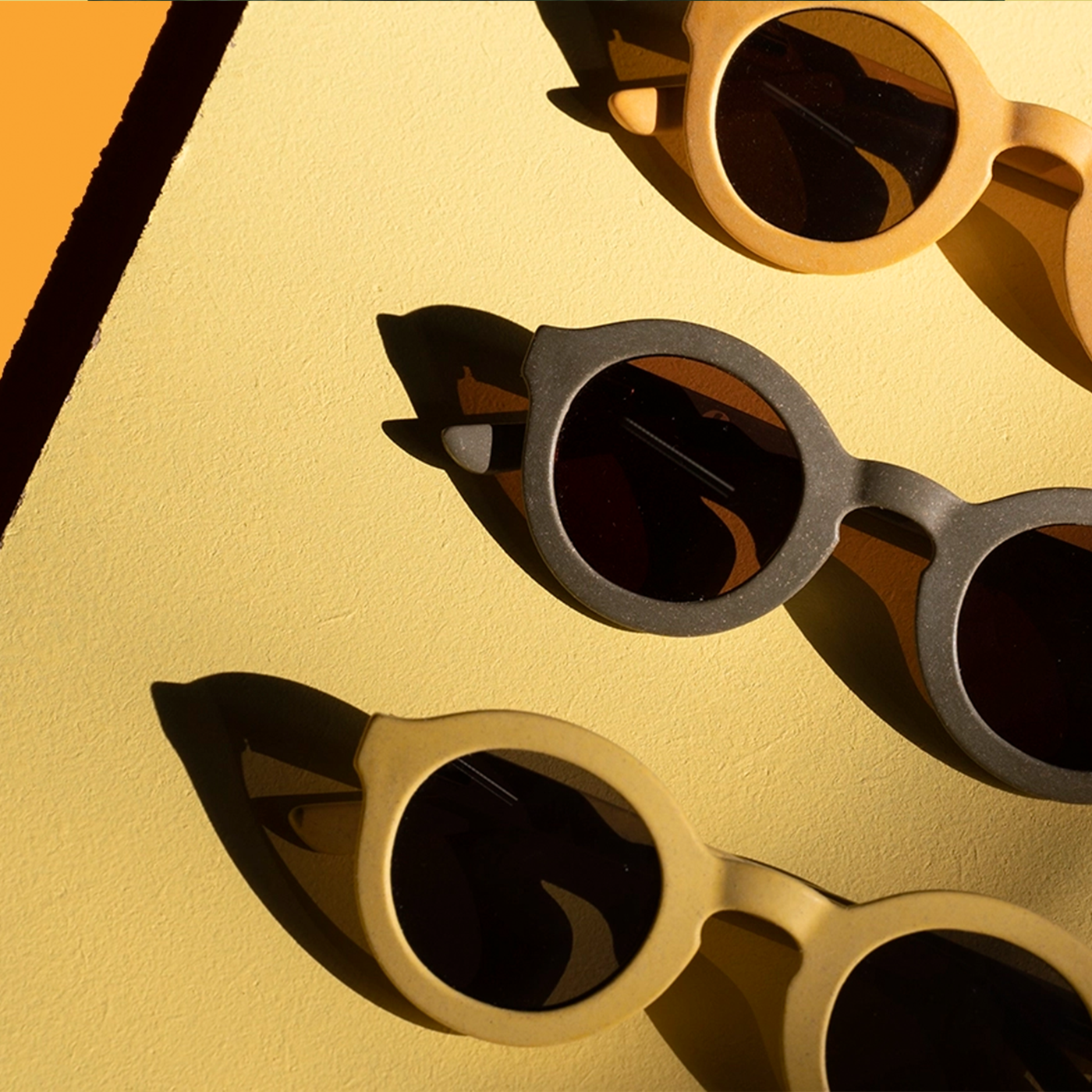 Cream eyewear