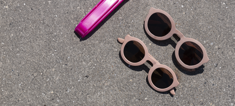 Cream eyewear